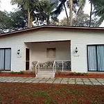 Verandah Madh- Myrah